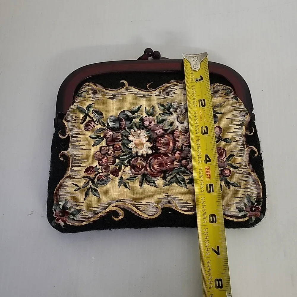 Vintage Tapestry Clutch Coin Bag / Purse W/ Bakelite Plastic Snap Closure Floral